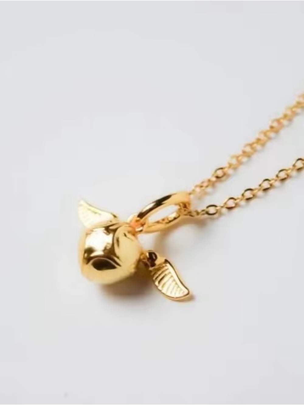 Harry Potter Golden Snitch Pendant Necklace - Women's Fashion Jewelry